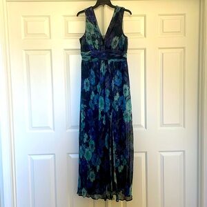 Formal floor length size 14 dress